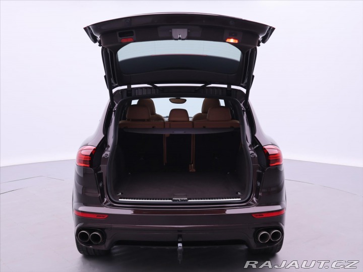 Porsche Cayenne 4,1 V8 283kW S Platinum D 2016