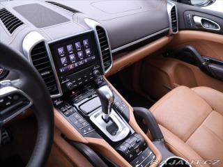 Porsche Cayenne 4,1 V8 283kW S Platinum D 2016
