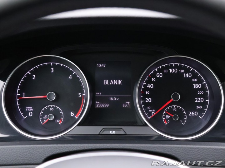 Volkswagen Golf 1,6 TDI Highline CZ 2015