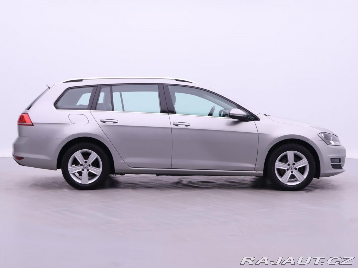 Volkswagen Golf 1,6 TDI Highline CZ 2015