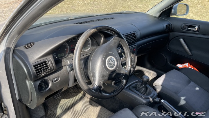 Volkswagen Passat 2003