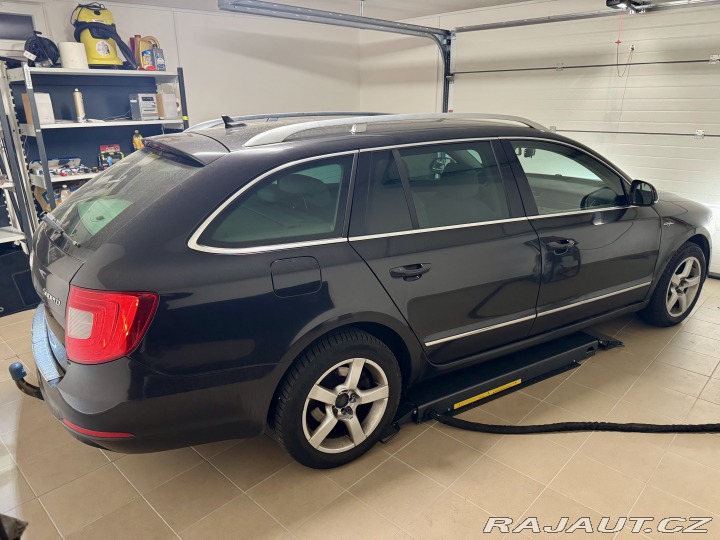 Škoda Superb 2.0 TDi 125Kw 2011
