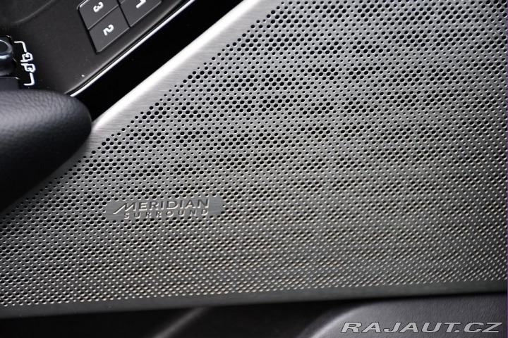 Land Rover Range Rover Velar P300 SE MERIDIAN 1M ČR 2020