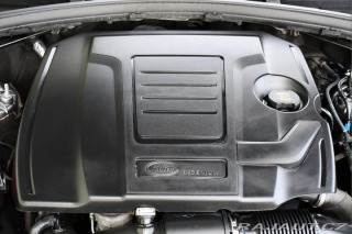 Land Rover Range Rover Velar P300 SE MERIDIAN 1M ČR 2020