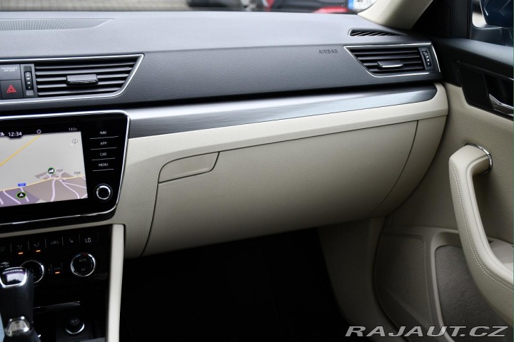 Škoda Superb 2.0TDi STYLE DSG 1M ČR 2022
