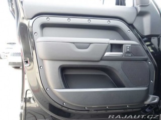 Land Rover Defender 110 3,0 X-Dynamic SE D200 2025