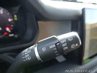 Land Rover Defender 110 3,0 X-Dynamic SE D200 2025