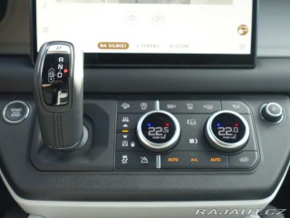 Land Rover Defender 110 3,0 X-Dynamic SE D200 2025