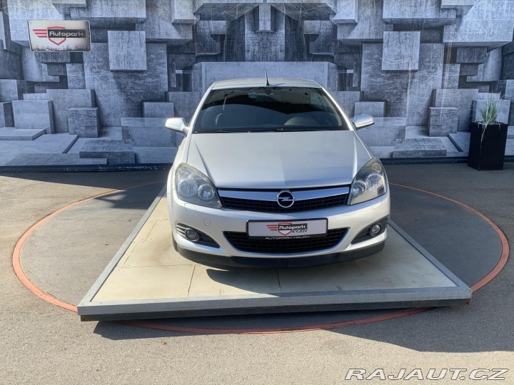 Opel Astra 1.6i, 85KW, KABRIOLET 2008