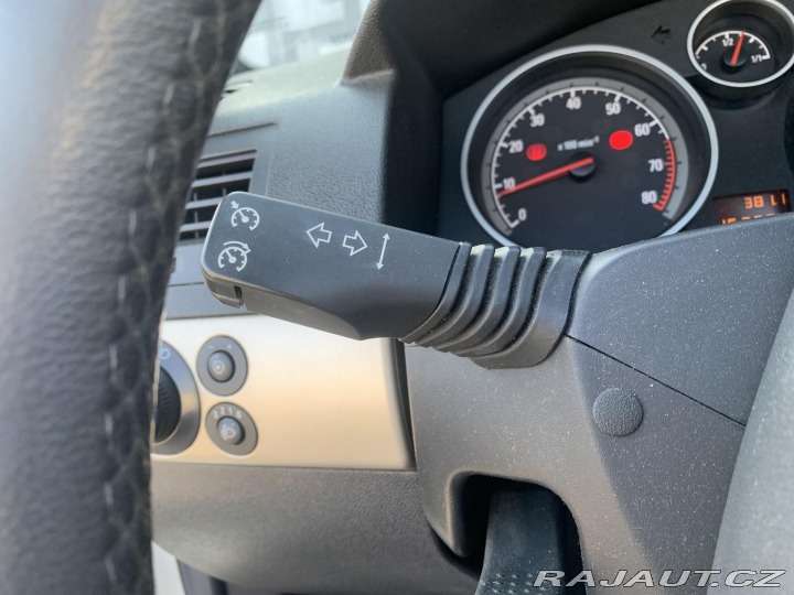 Opel Astra 1.6i, 85KW, KABRIOLET 2008