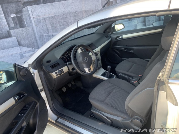Opel Astra 1.6i, 85KW, KABRIOLET 2008