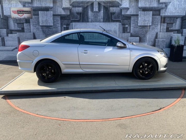 Opel Astra 1.6i, 85KW, KABRIOLET 2008