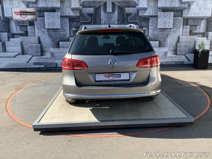 Volkswagen Passat Variant 2.0TDI 125KW, VÝB 2012