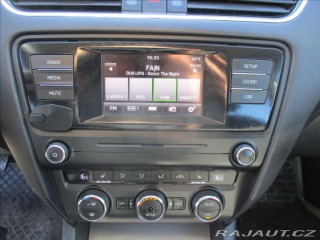 Škoda Octavia 1,6 TDi 77kw Ambiente, po 2015