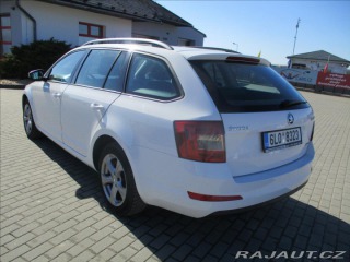 Škoda Octavia 1,6 TDi 77kw Ambiente, po 2015