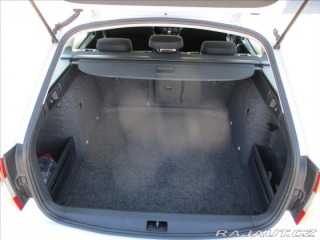 Škoda Octavia 1,6 TDi 77kw Ambiente, po 2015