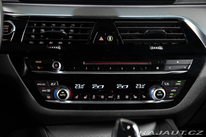 BMW 5 Touring 530d xDrive A/T 2017