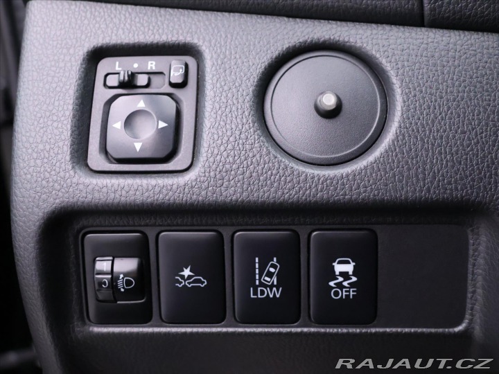 Mitsubishi L200 2,3 DI-D 4WD Intense 1.Ma 2020
