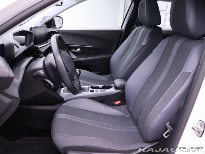 Peugeot 2008 1,2 PureTech 100 Allure C 2020