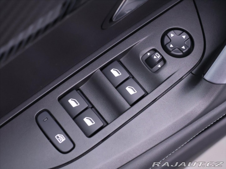 Peugeot 2008 1,2 PureTech 100 Allure C 2020