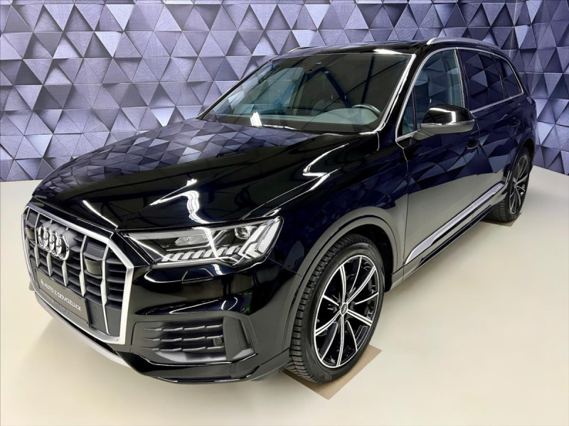 Audi Q7 50TDI QUATTRO S-LINE, MAT
