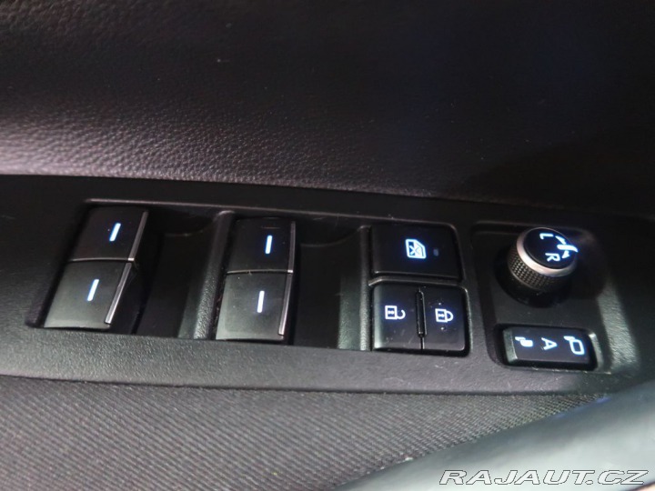 Toyota Corolla 1.8Hybrid,CZ,1Maj,Comfort 2020