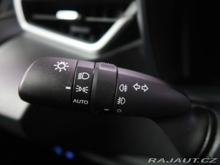 Toyota Corolla 1.8Hybrid,CZ,1Maj,Comfort 2020