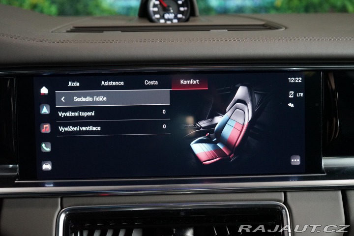 Porsche Panamera 4 PDLS PDCC Chrono Záruka 2022