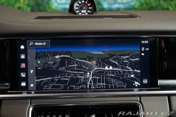 Porsche Panamera 4 PDLS PDCC Chrono Záruka 2022