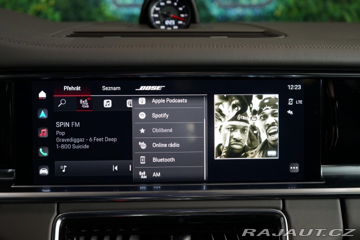 Porsche Panamera 4 PDLS PDCC Chrono Záruka 2022