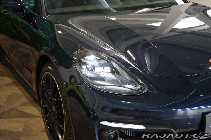 Porsche Panamera 4 PDLS PDCC Chrono Záruka 2022