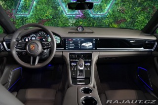 Porsche Panamera 4 PDLS PDCC Chrono Záruka 2022