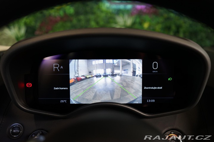 McLaren GT Lift B&W LED Záruka 2023