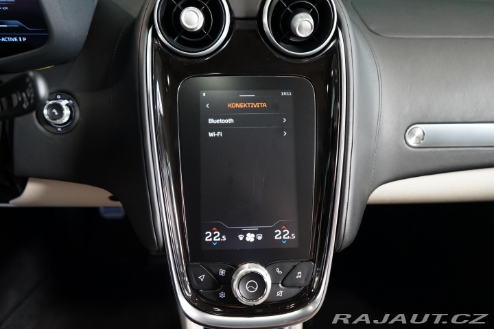 McLaren GT Lift B&W LED Záruka 2023