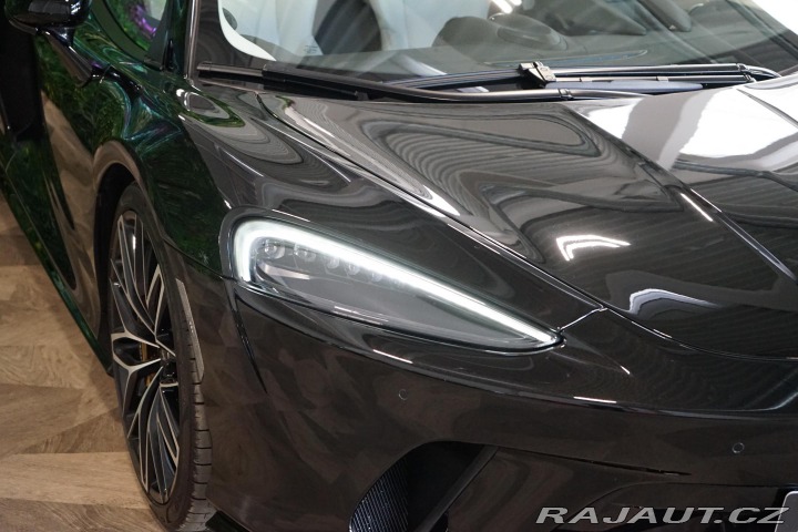 McLaren GT Lift B&W LED Záruka 2023