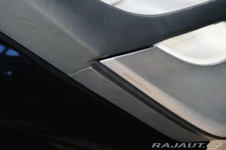 McLaren GT Lift B&W LED Záruka 2023