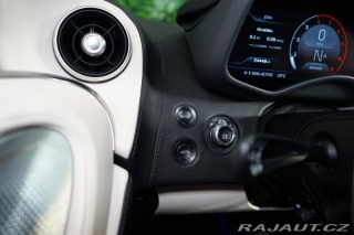 McLaren GT Lift B&W LED Záruka 2023