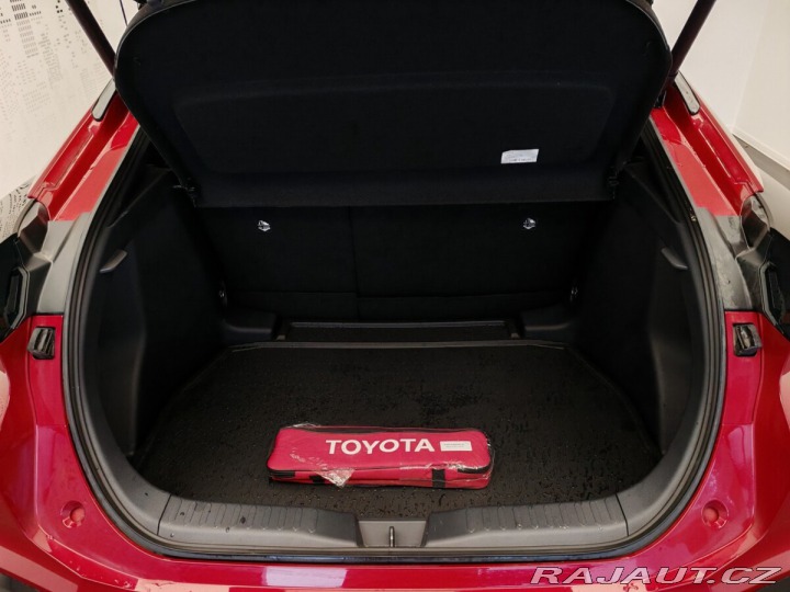 Toyota C-HR 1.8 Hybrid E-CVT Executi 2023