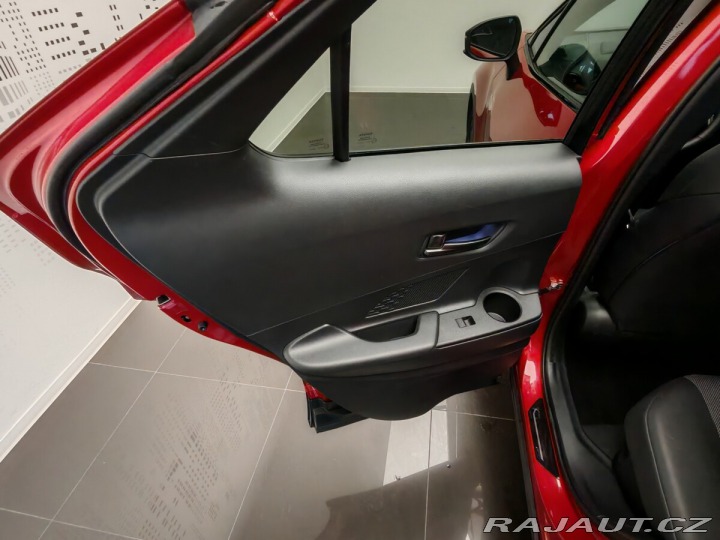Toyota C-HR 1.8 Hybrid E-CVT Executi 2023