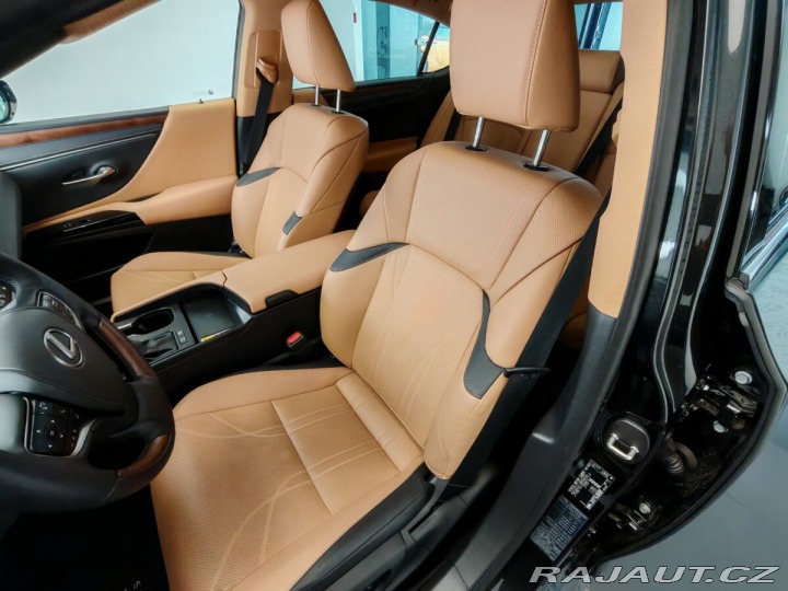 Lexus Ostatní modely ES 300h 300h Prestige 2024