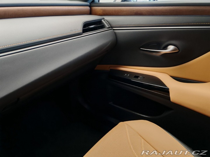 Lexus Ostatní modely ES 300h 300h Prestige 2024
