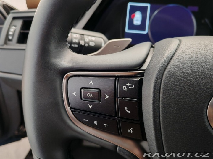 Lexus Ostatní modely ES 300h 300h Prestige 2024