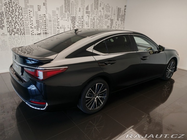 Lexus Ostatní modely ES 300h 300h Prestige 2024