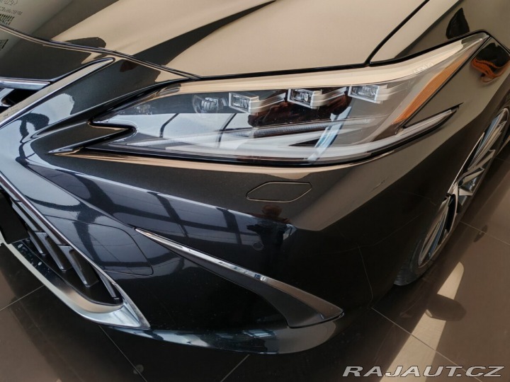 Lexus Ostatní modely ES 300h 300h Prestige 2024