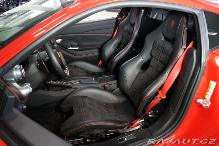 Ferrari F8 Tributo Lift Carbon Dayto 2022