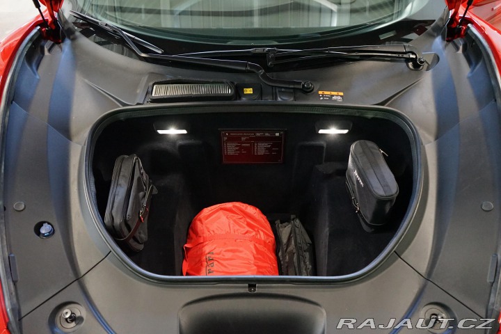 Ferrari F8 Tributo Lift Carbon Dayto 2022