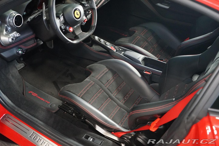 Ferrari F8 Tributo Lift Carbon Dayto 2022