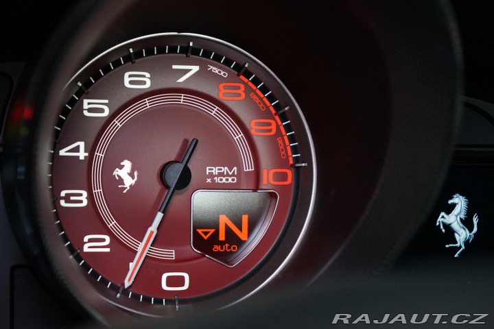 Ferrari F8 Tributo Lift Carbon Dayto 2022