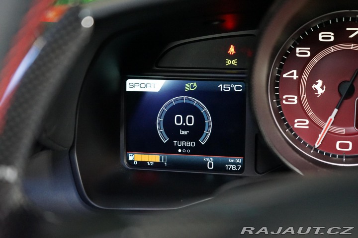 Ferrari F8 Tributo Lift Carbon Dayto 2022