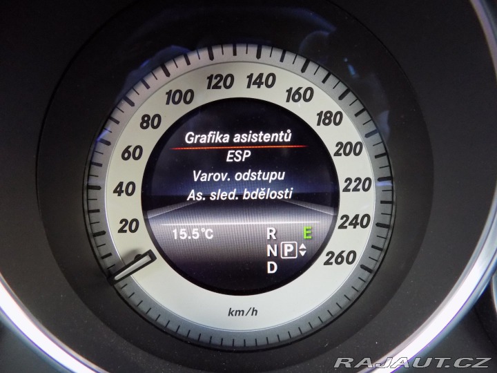 Mercedes-Benz E 350d/AMG-Line/DPH/LED/ 2015